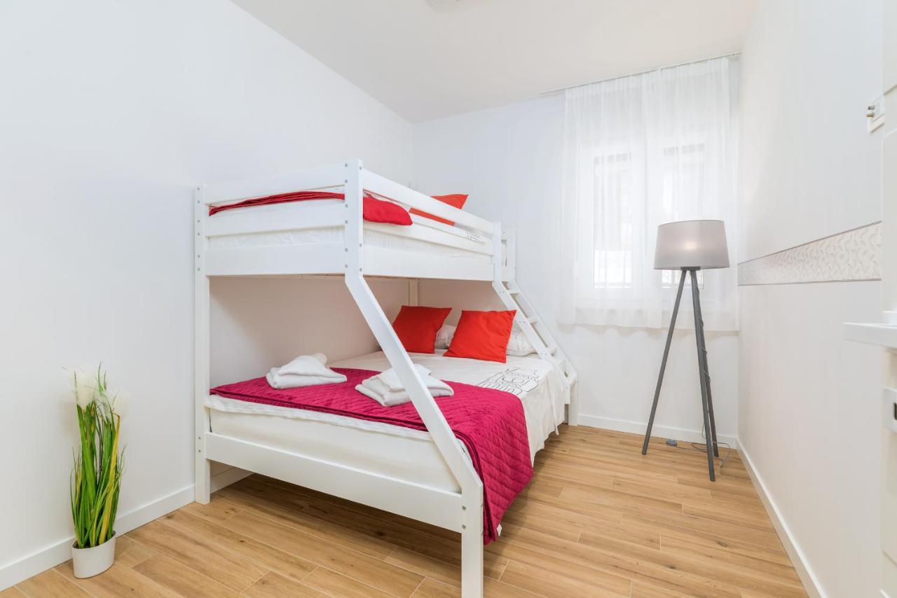Grofica, New House, Heated Pool, Jacuzzi, Playgroung & Bbq, Near Beaches, - Istria Pola