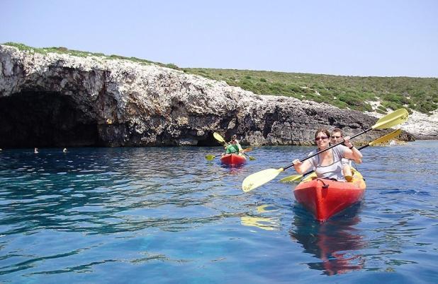 Grofica, New House, Heated Pool, Jacuzzi, Playgroung & Bbq, Near Beaches, - Istria *