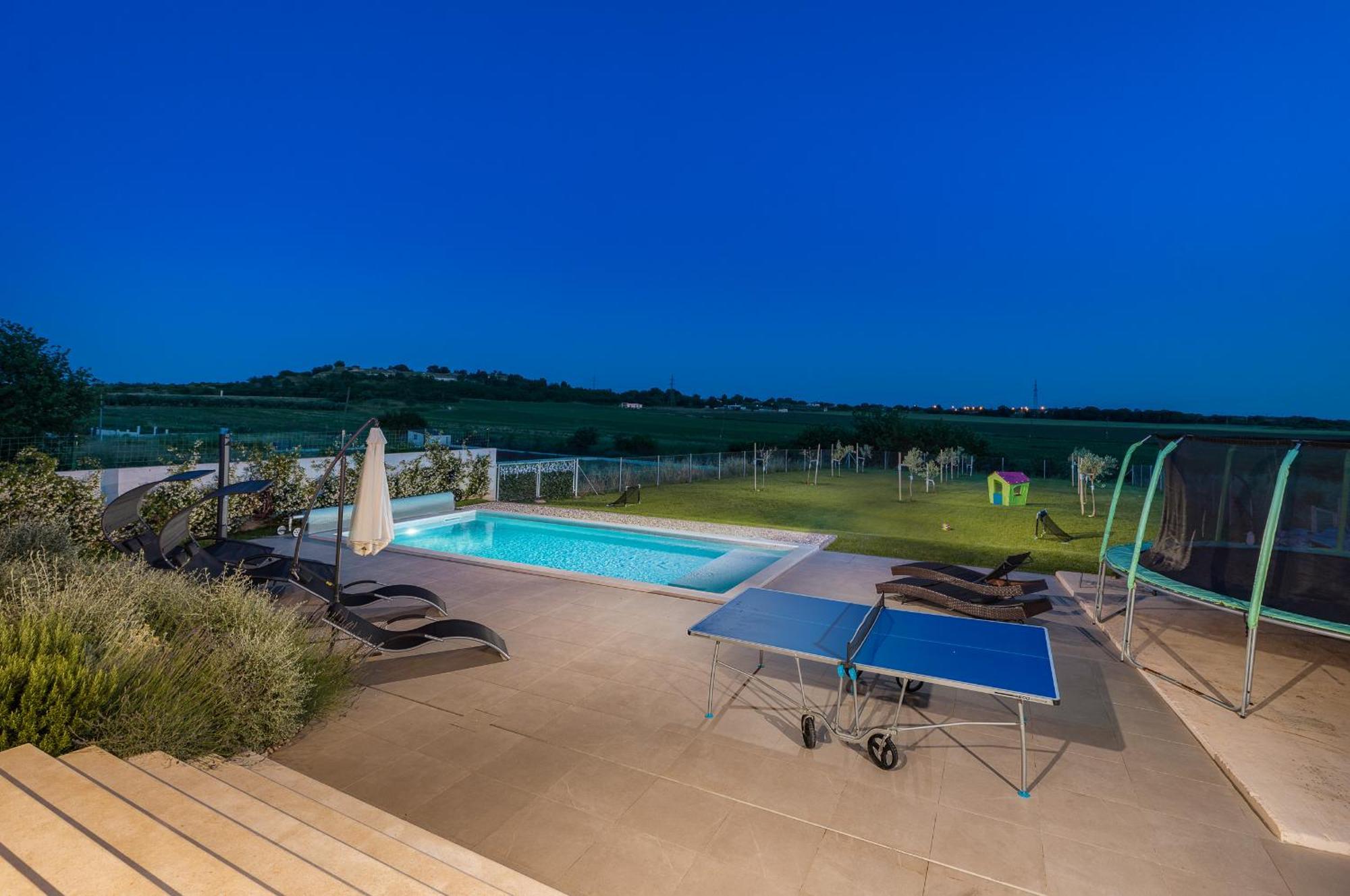 Villa Grofica, New House, Heated Pool, Jacuzzi, Playgroung & Bbq, Near Beaches, - Istria Pola